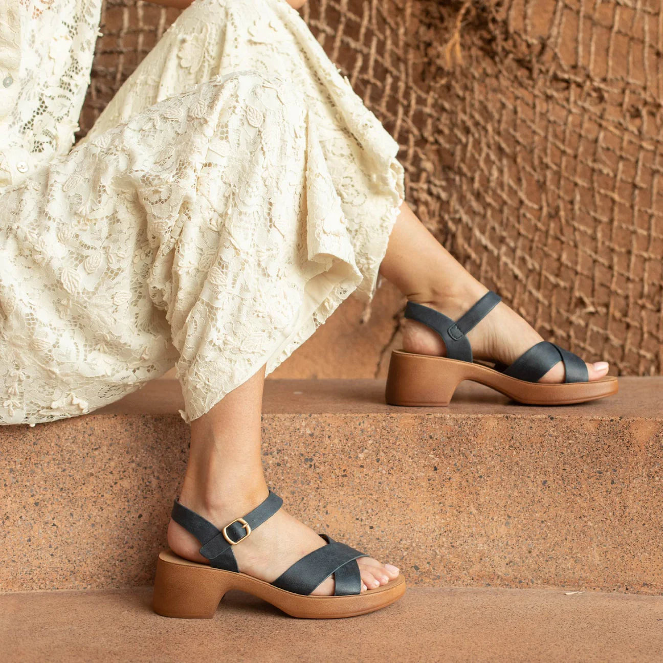 Alegra - Navy