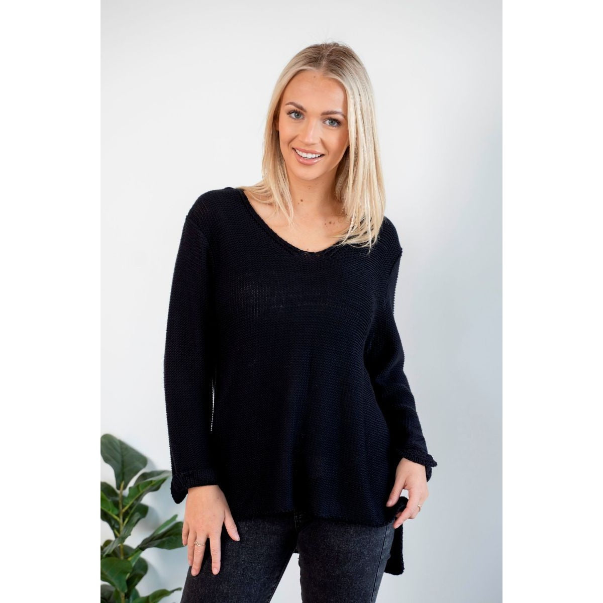 Amelia - Black