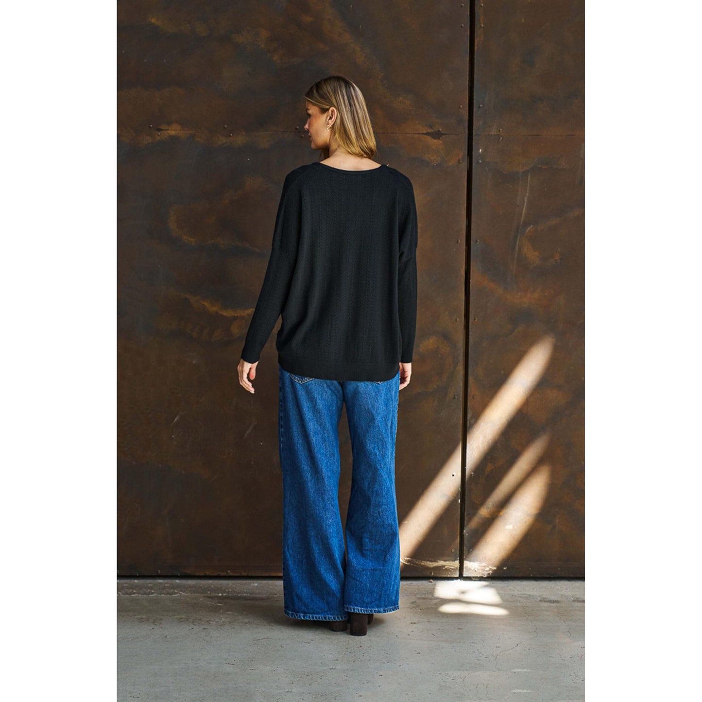 Anne - Black
