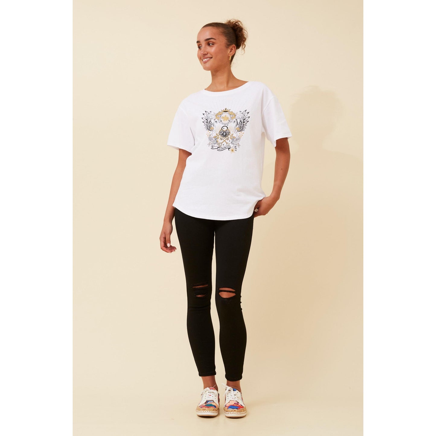Bindi Tee