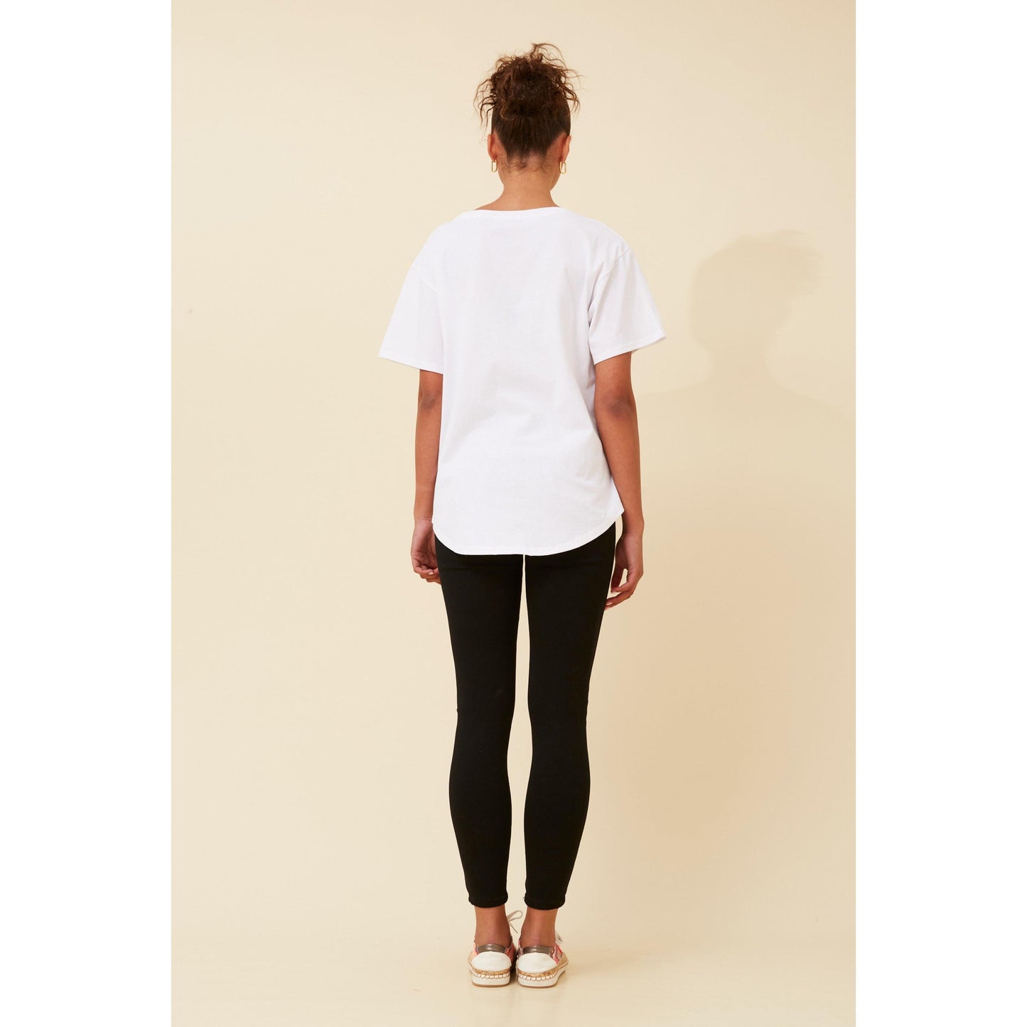 Bindi Tee