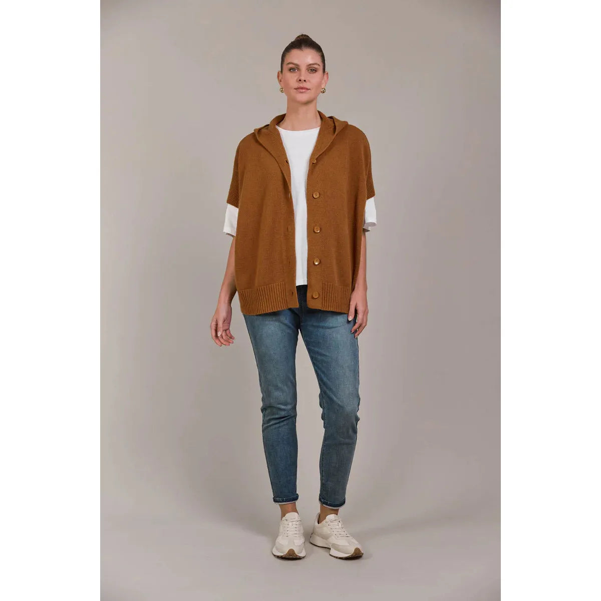 Estel Hood - Hazel