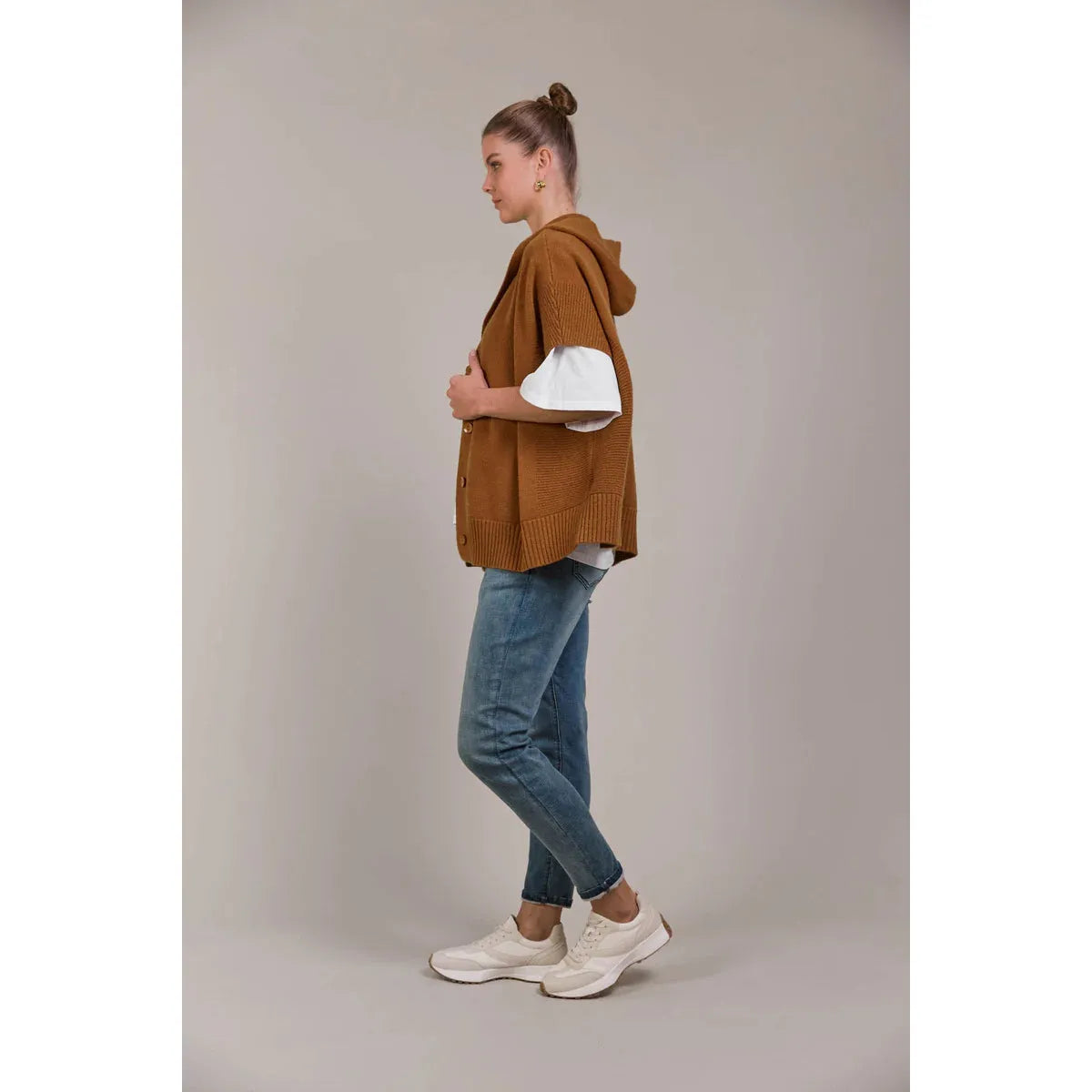 Estel Hood - Hazel