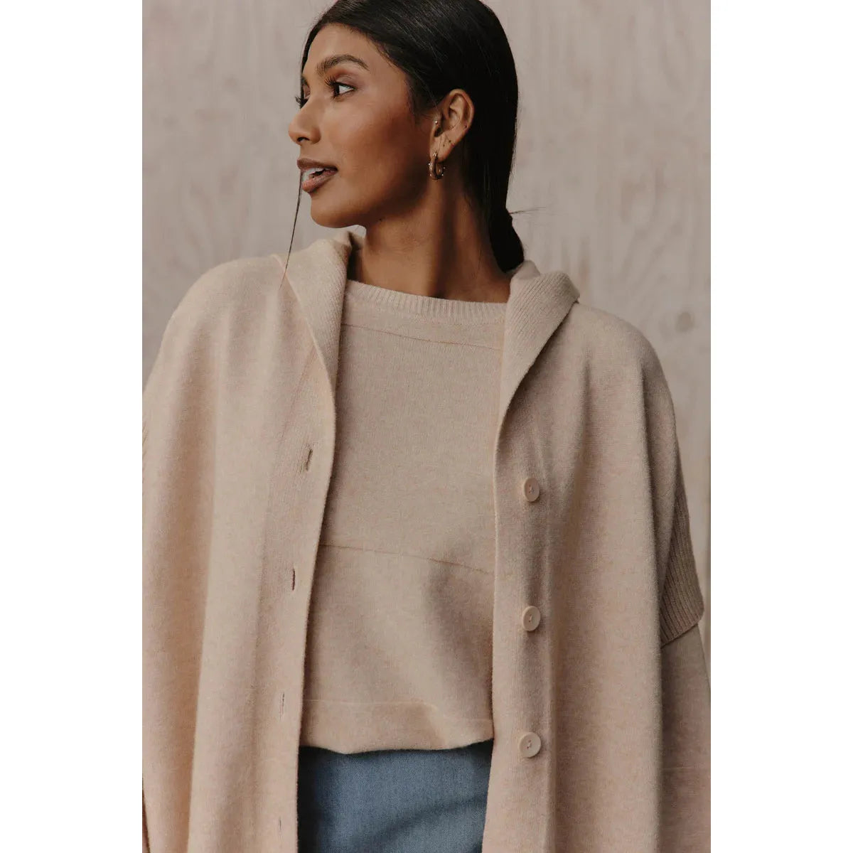 Estel Hood - Oat