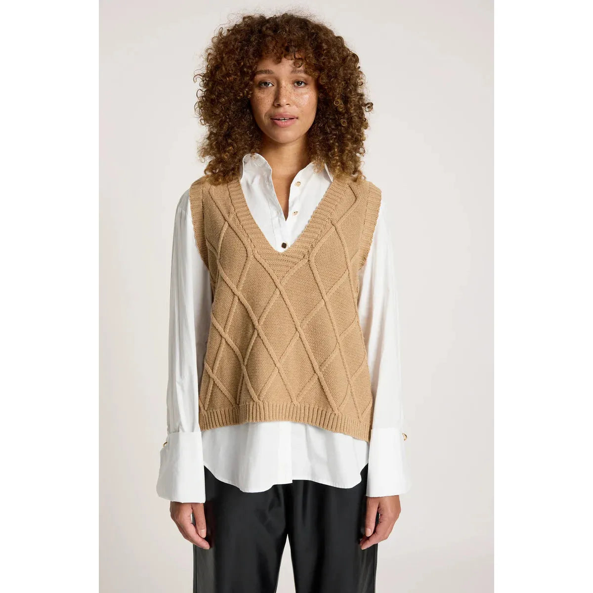 Liora Vest - Mocha