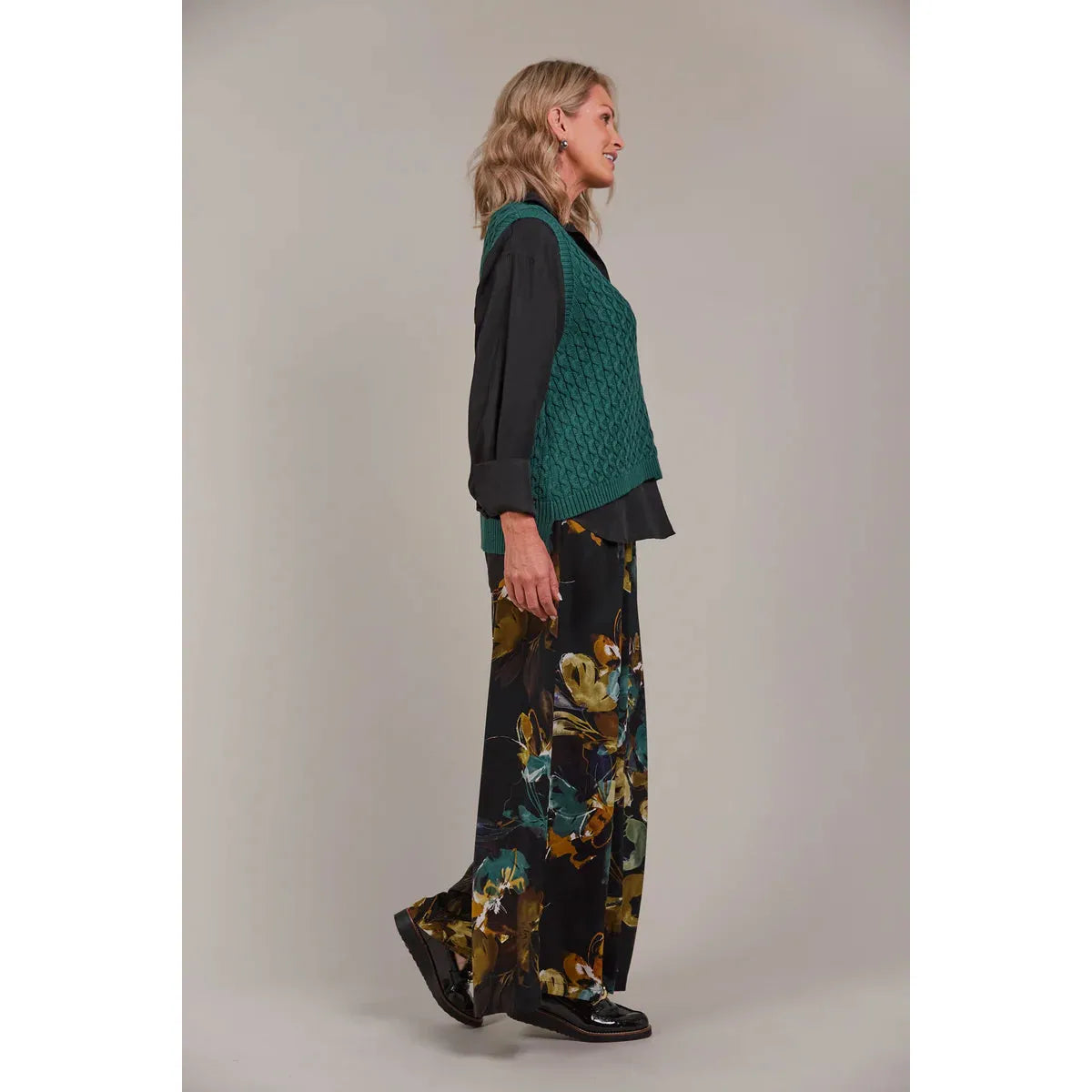 Naviva Vest - Peacock