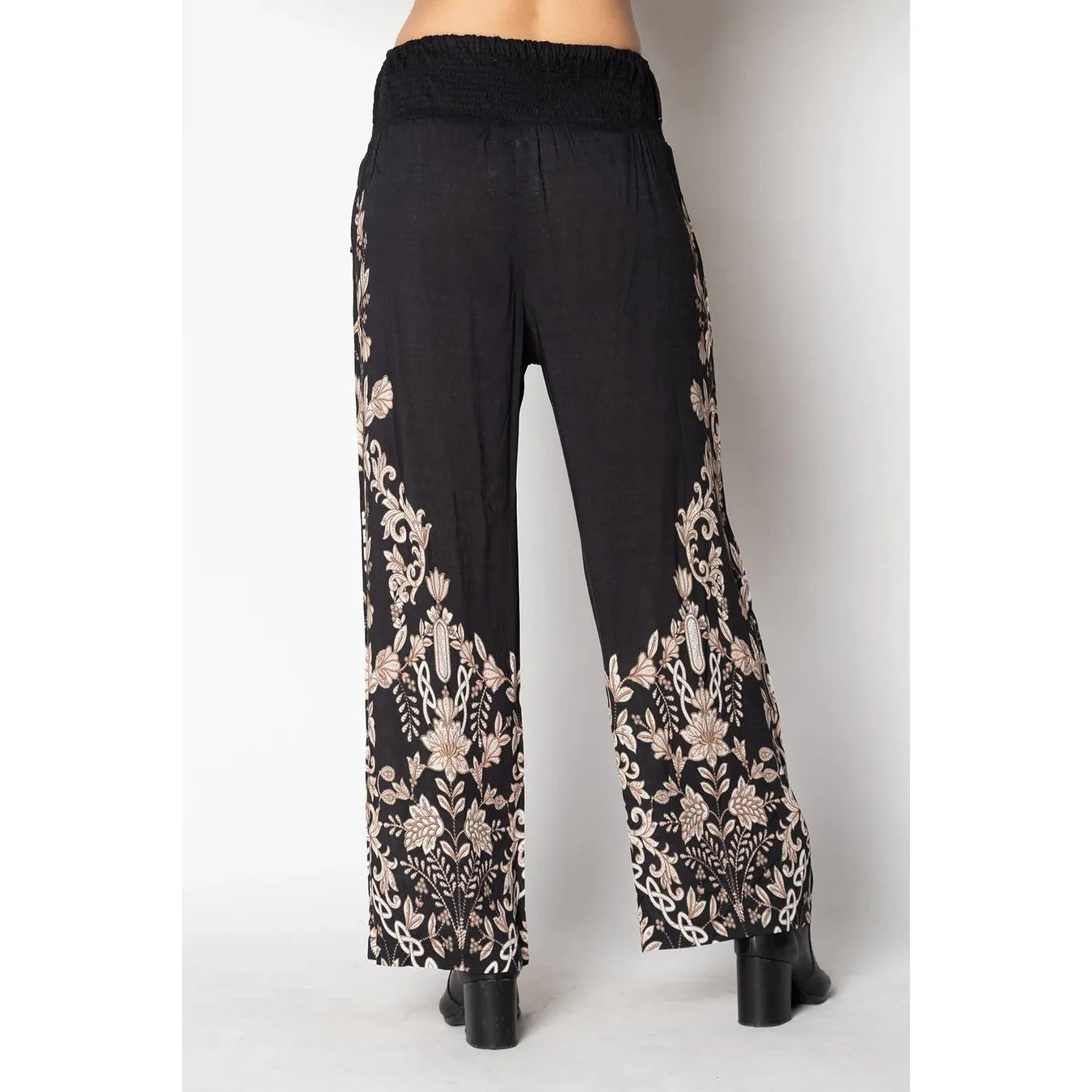 Samara Pant