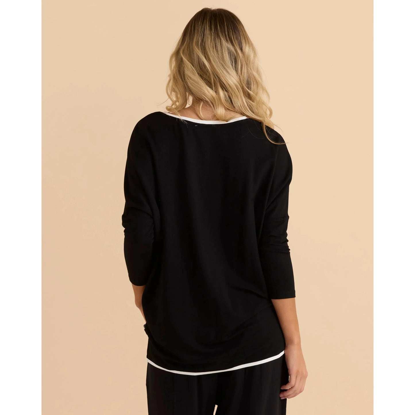 Adina - Black