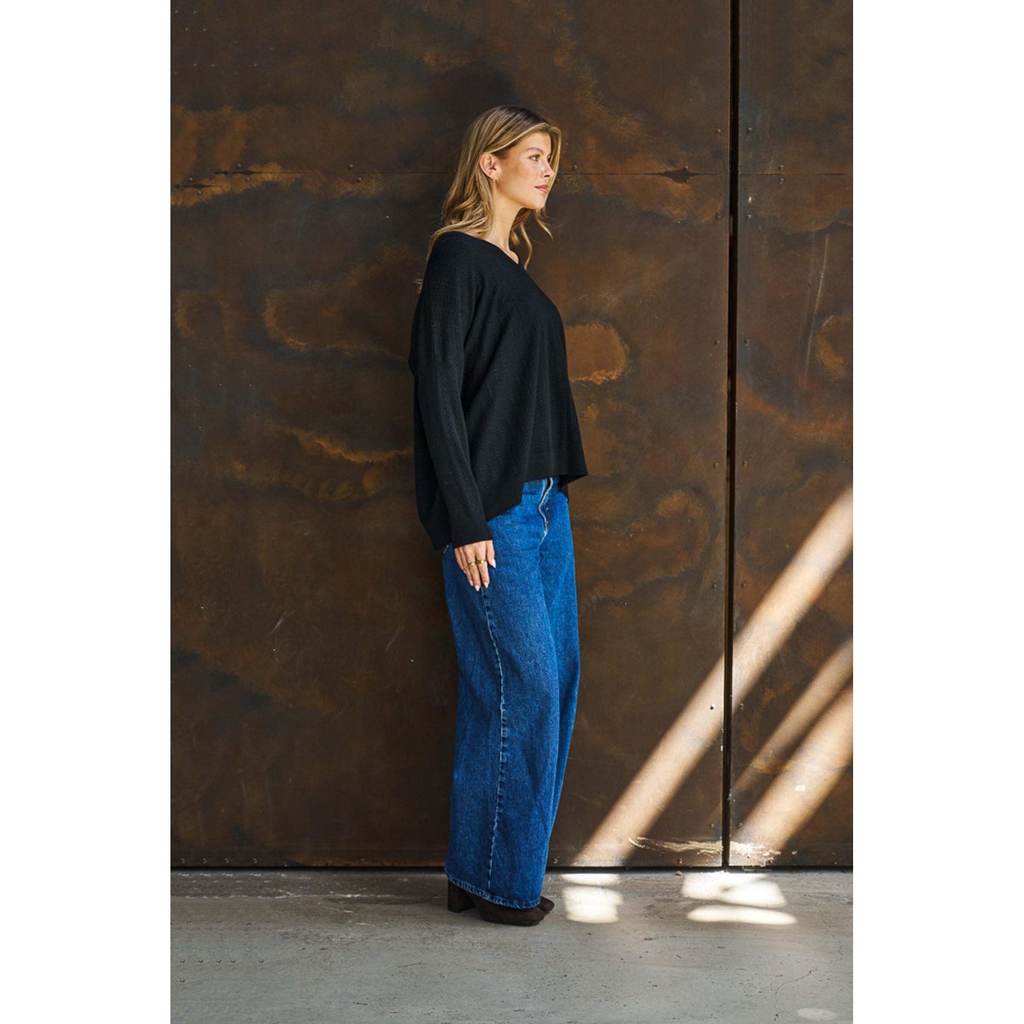 Anne - Black
