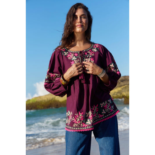 Bahamas top