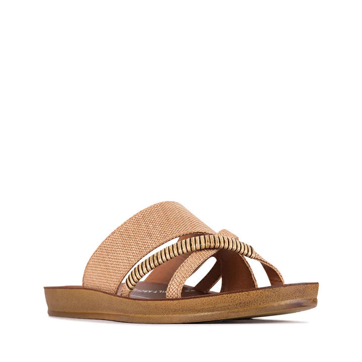 Bride - Raffia