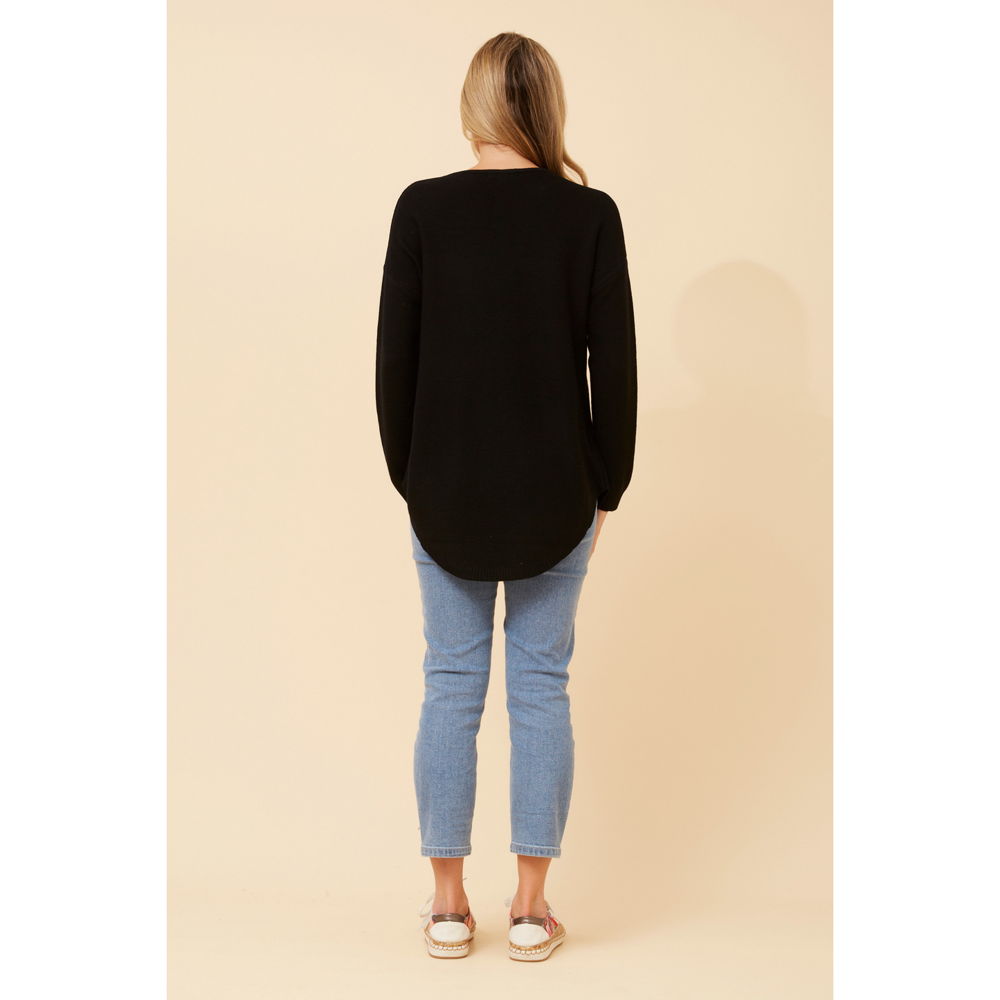 Chloe - Black