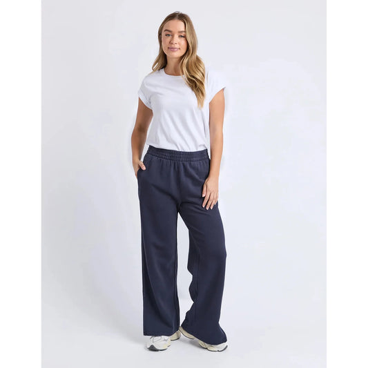 Classic TPant - Navy