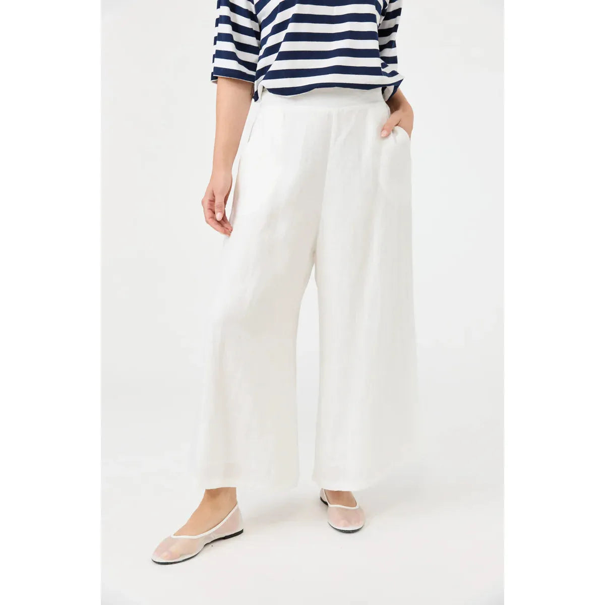 Crop Pant- White