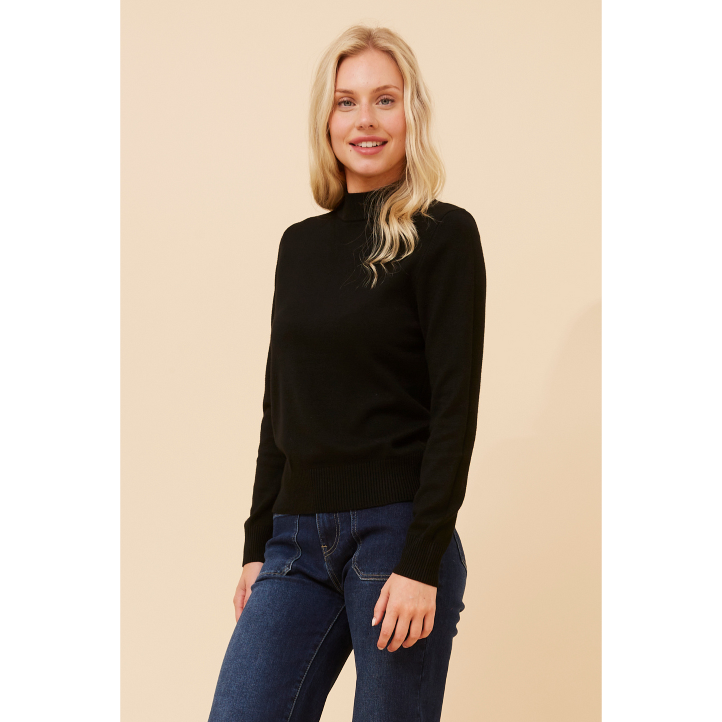 Freya - Black