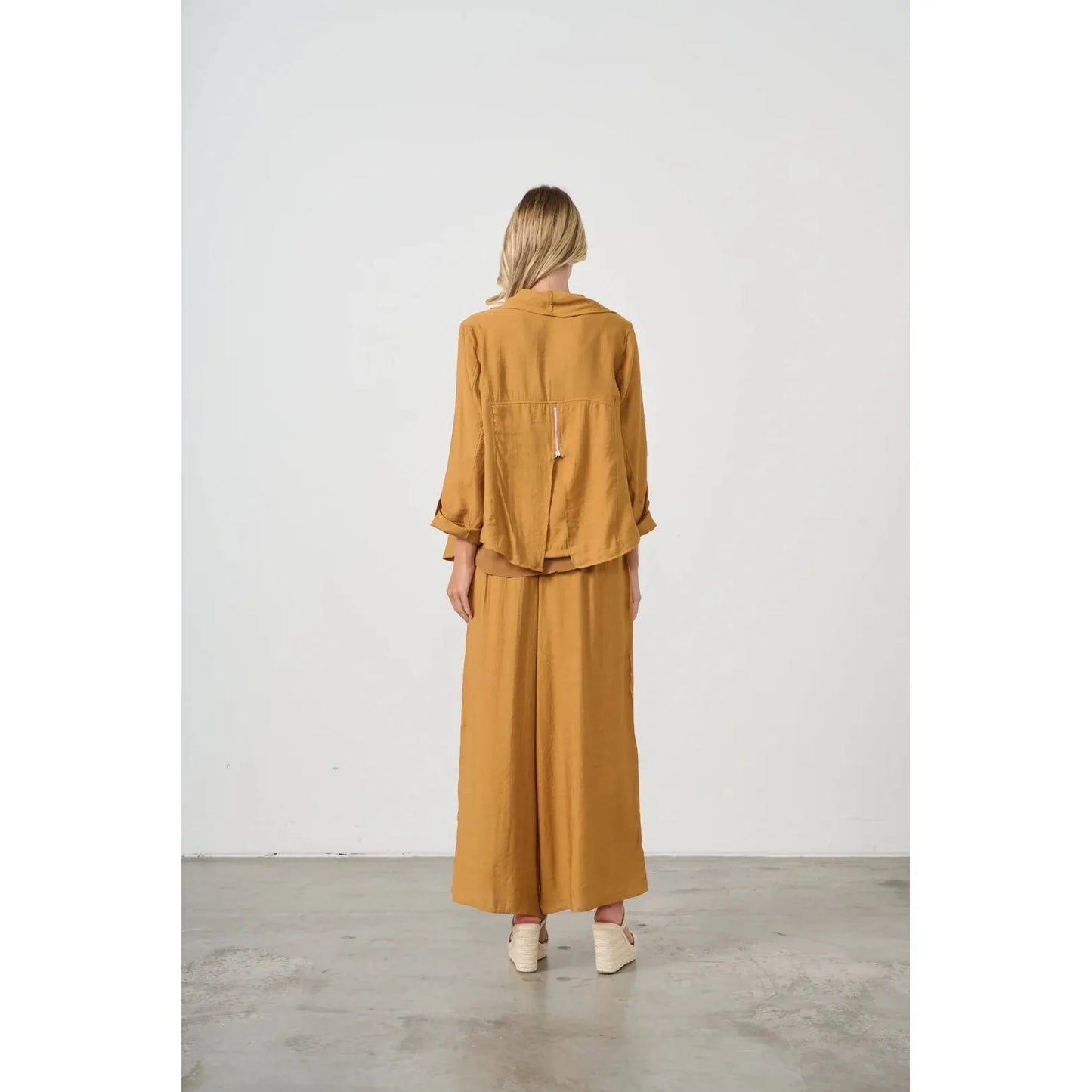 Holly Jacket - Gold