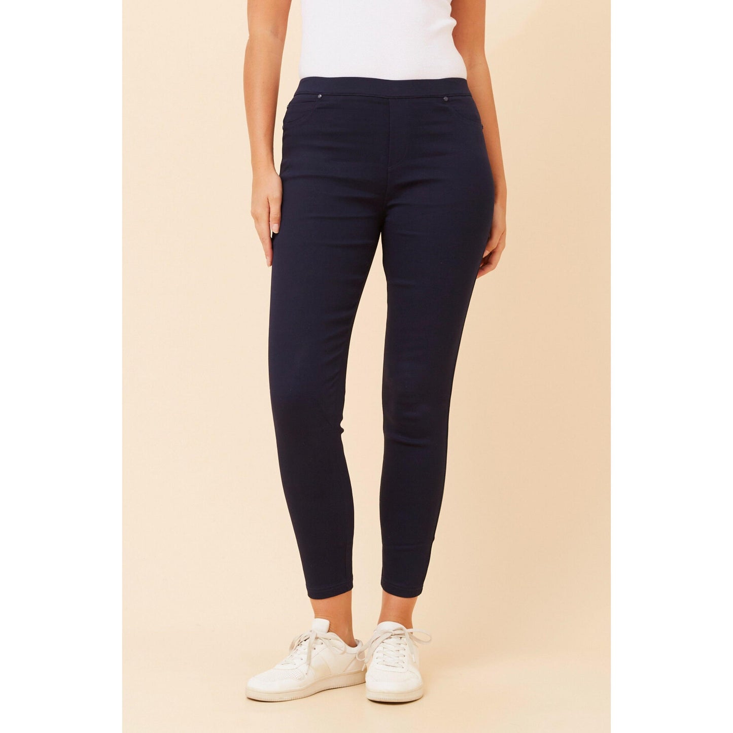 Nancy - Navy