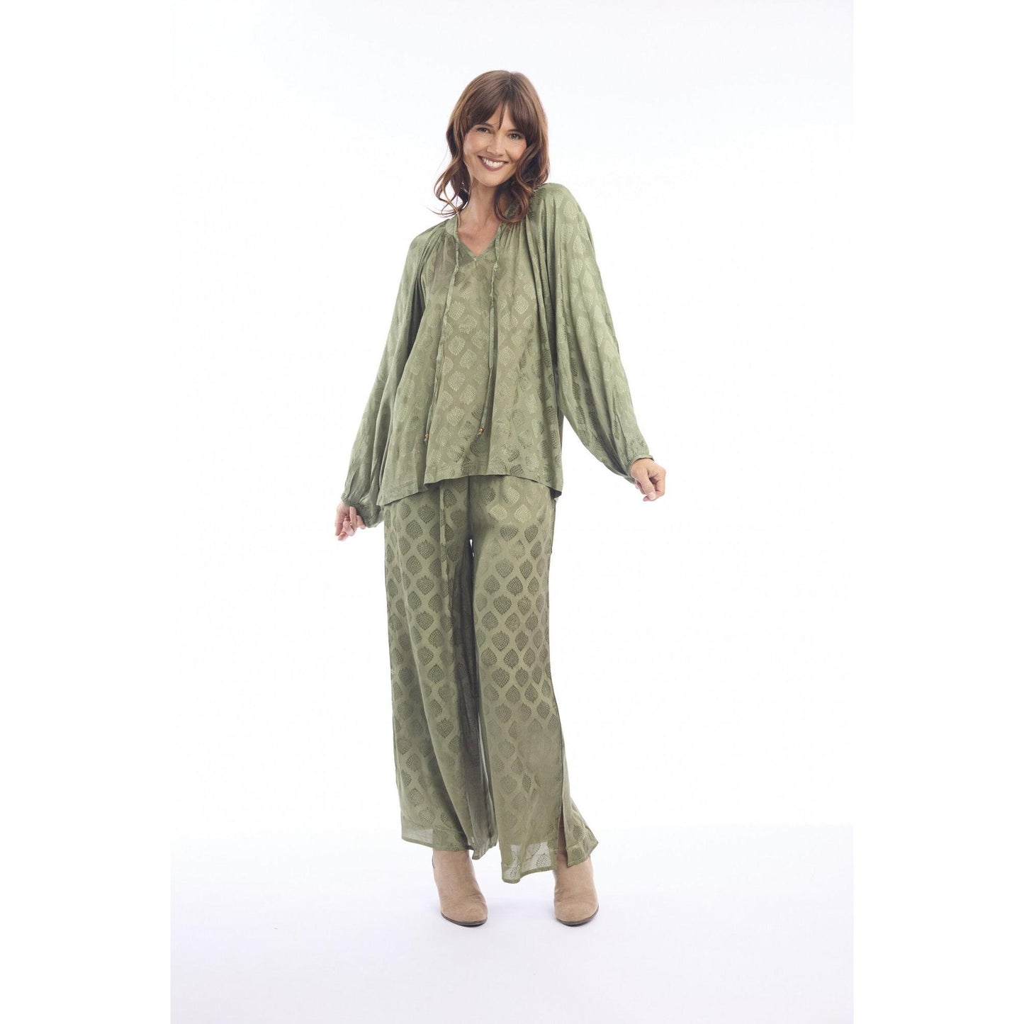 Olivia - Olive