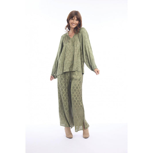 Olivia - Olive