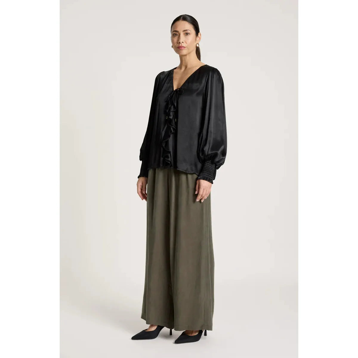 San Frill - Black