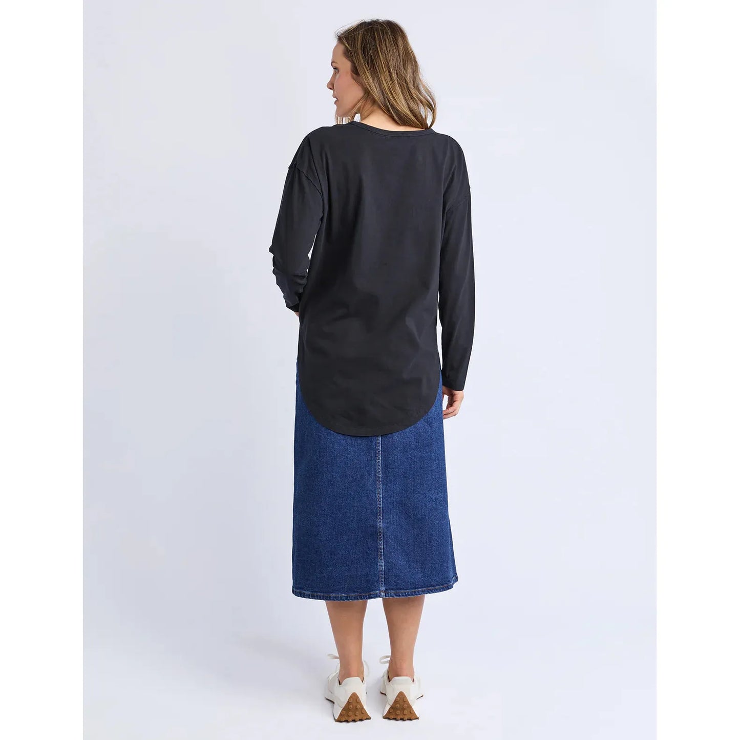 Standard L/S Black